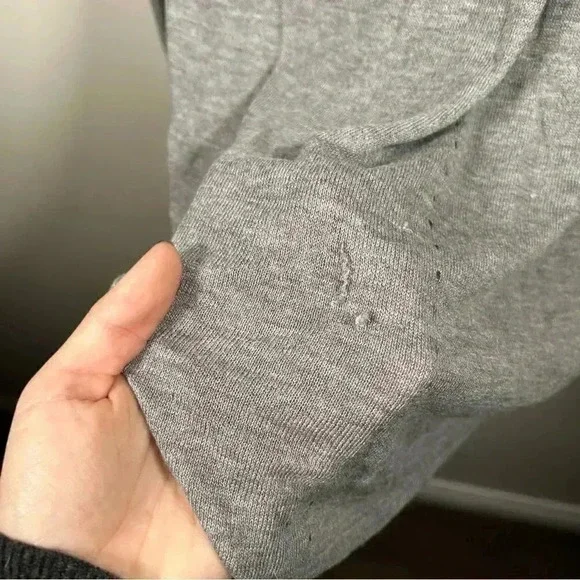 Lululemon thin knit sweater 6 - Picture 7 of 8